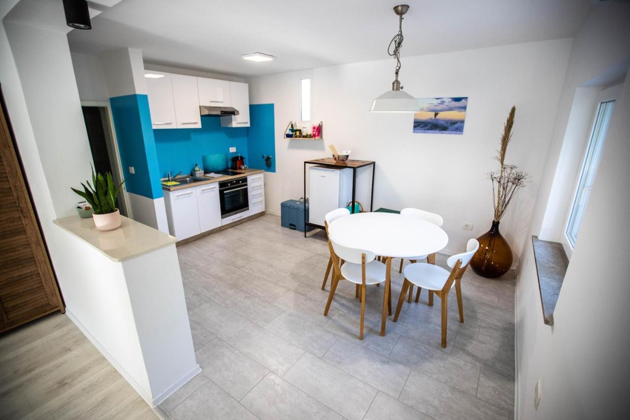 Aloha Apartments Koper Bagian luar foto